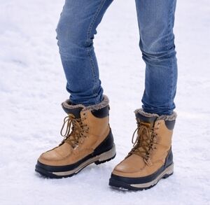 Timberland Tan Leather Winter Boots with Faux Fur for Boys, Size6 Warm & Stylish